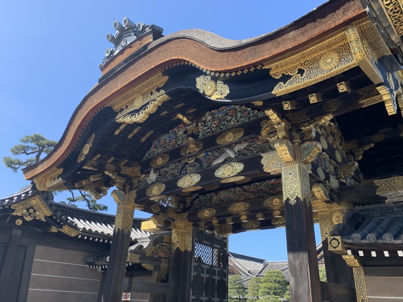 Einganstor der Nijō-Burg, der ehemalige Sitz des Shōguns