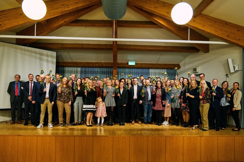 Gruppenbild mit den Alumni des Campus Karlsruhe 2024